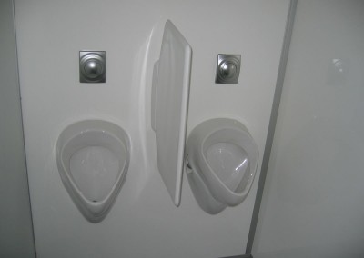 0201 VIP-toiletwagen212 urinoirs